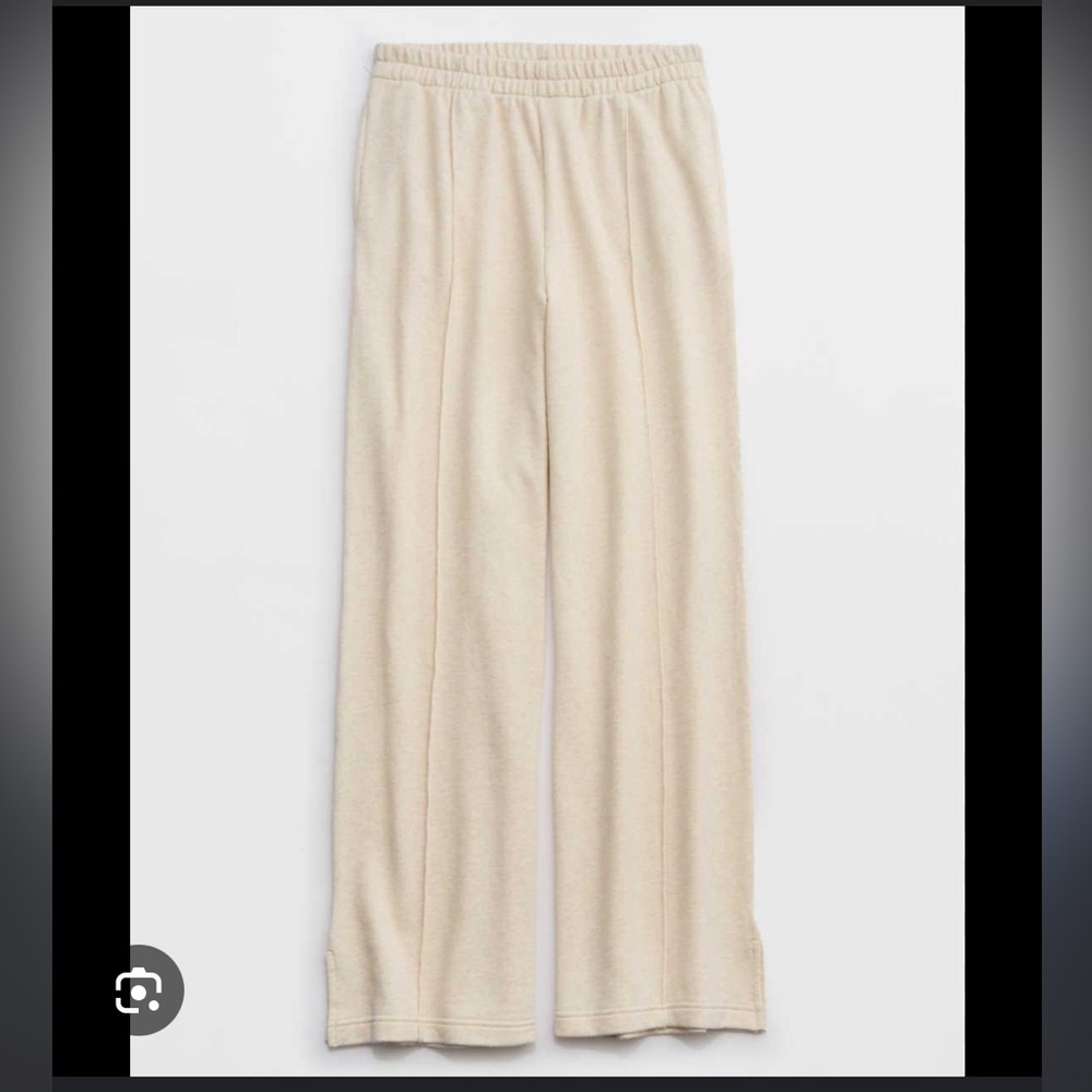 Aerie Cream Sweatpants